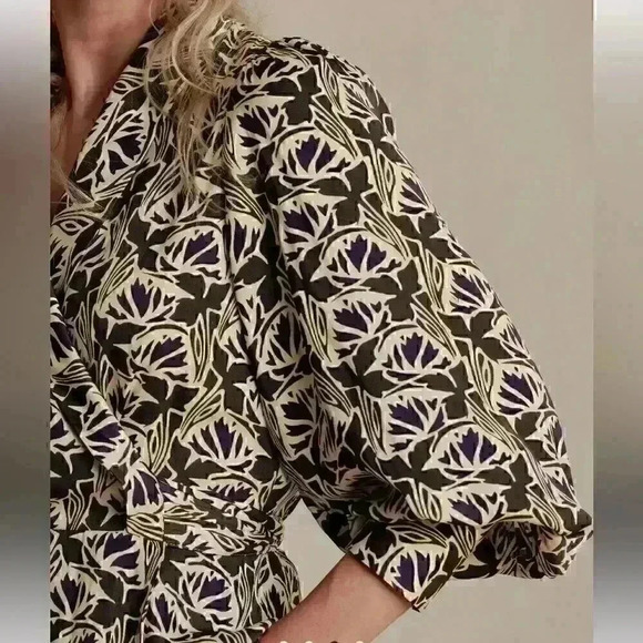 Banana Republic SILKY TIE-WRAP BLOUSE - Picture 3 of 4